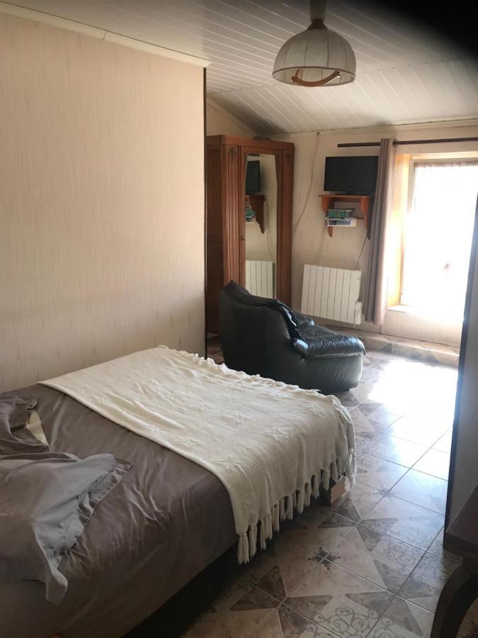 Metris De La Place Apartment Corre Luaran gambar